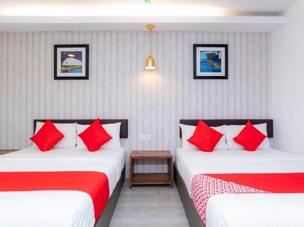 Big Big Hotel Johor Bahru Dış mekan fotoğraf